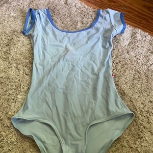 Yumiko Leotard anna